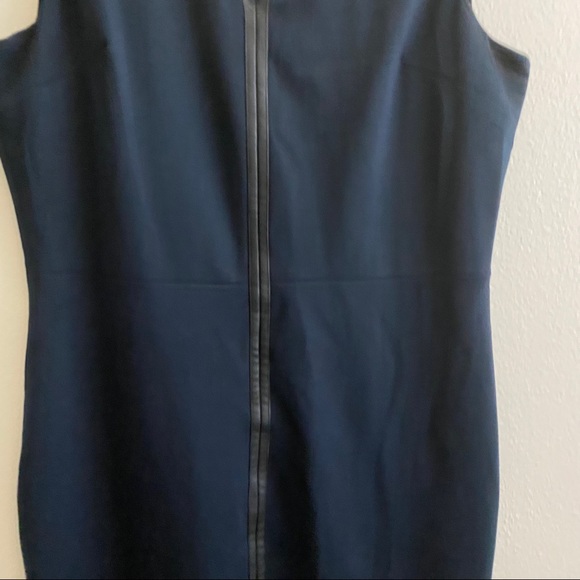 Banana Republic Factory Fitted Navy Dress - Picture 2 of 4